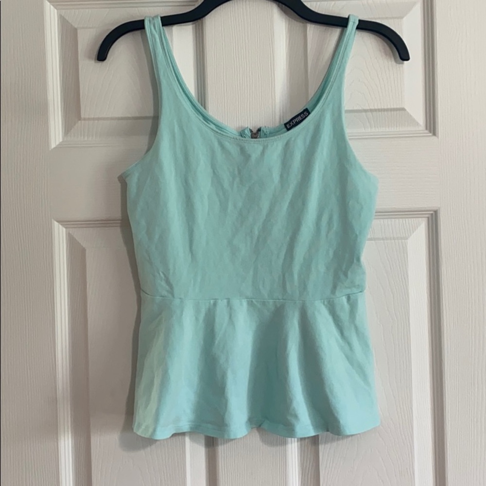 Express Top - Picture 2 of 3